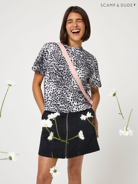 SCAMP & DUDE Grey Cheetah Boxy Print T-Shirt (V36950) | £45