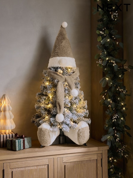 Novelty Gonk Pre Lit Christmas Tree