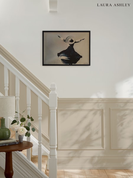 Black Archive Fashion Photography Medium Frame (V47982) | £106