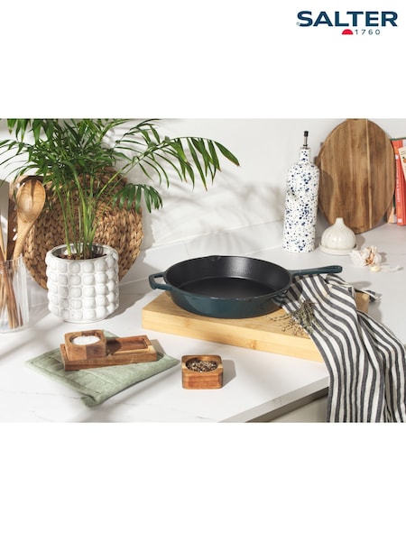 Salter Green Chester Cast Iron Frying Pan (V51296) | £28