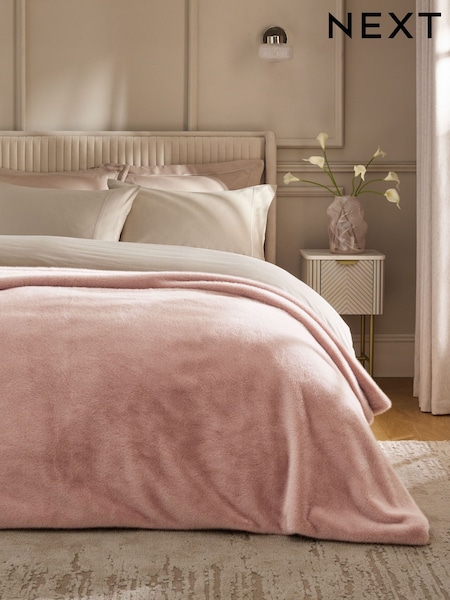 Luxe Plush Faux Fur Throw