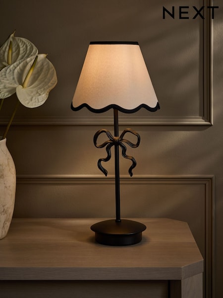 Bow Wireless Table Lamp