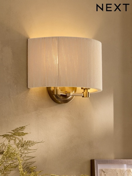 Yales Mains Wall Light