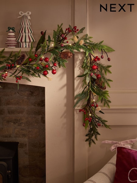 Light Up Winter Berries Artificial Christmas Garland