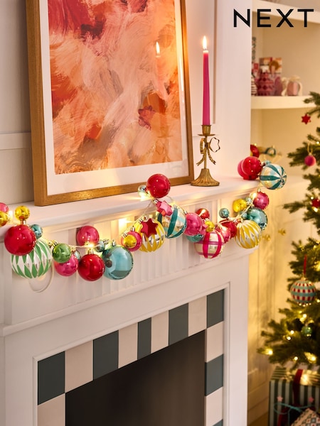 Light Up Christmas Bauble Garland