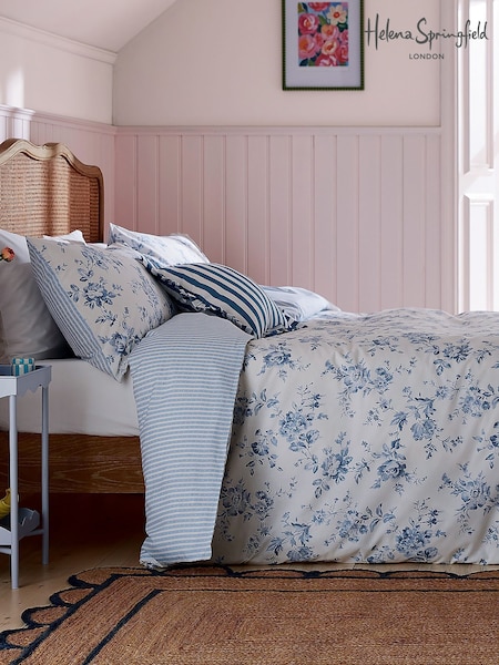 Helena Springfield Blue Hedgerow Cotton Duvet Set (V70519) | £25 - £55