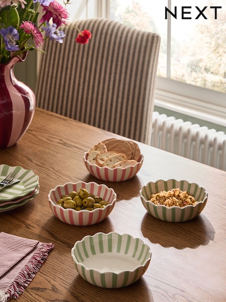 Set Of 4 Scallop Stripe Stacking Nibble Bowls