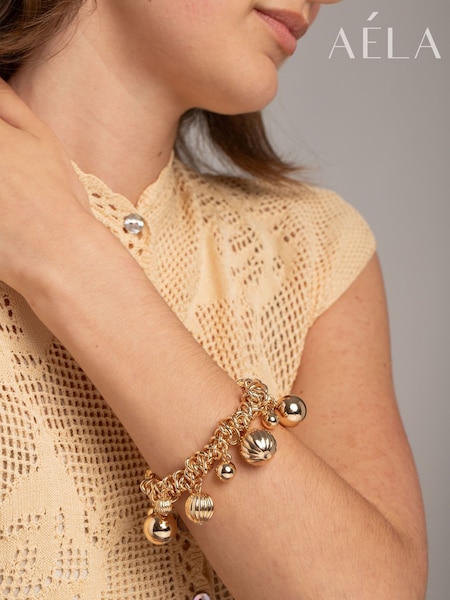 Gold Tone - Etched Ball Stretch Bracelet