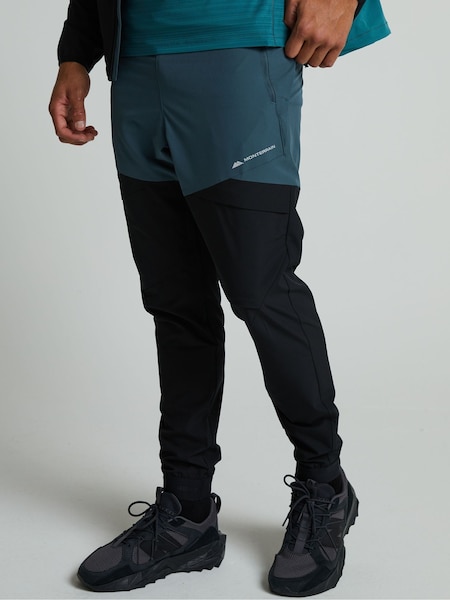 Monterrain Black Vault Woven Running Pants (W04638) | £65