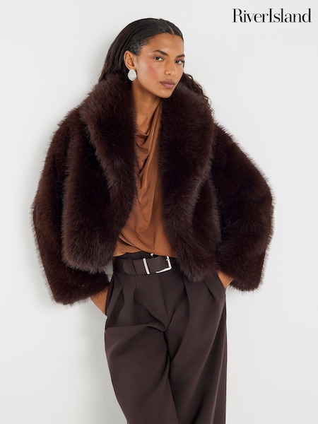 River Island Brown Short Plush Faux Fur Jacket (W10562) | £69