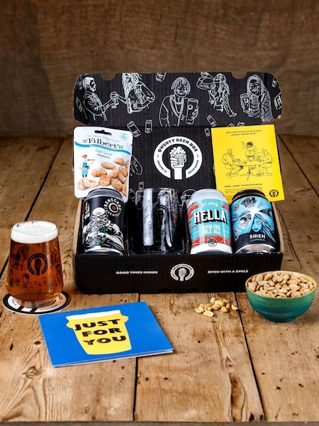 QWERTY Beer Box Deluxe Pale Ale & IPA Beer Gift Hamper (W12574) | £32