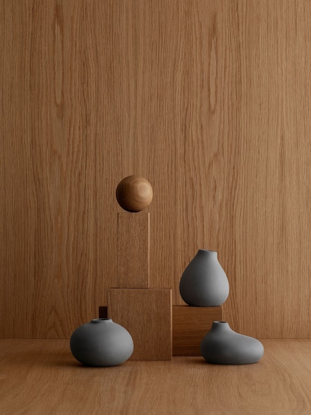 blomus 3 Piece Pewter NONA Vase Set (W14074) | £26