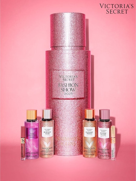 Victoria's Secret Assorted Fashion Show Gift Set (W14806) | £115