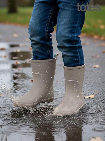 Totes Brown Suede Childrens Chelsea Welly Boots (W15125) | £20