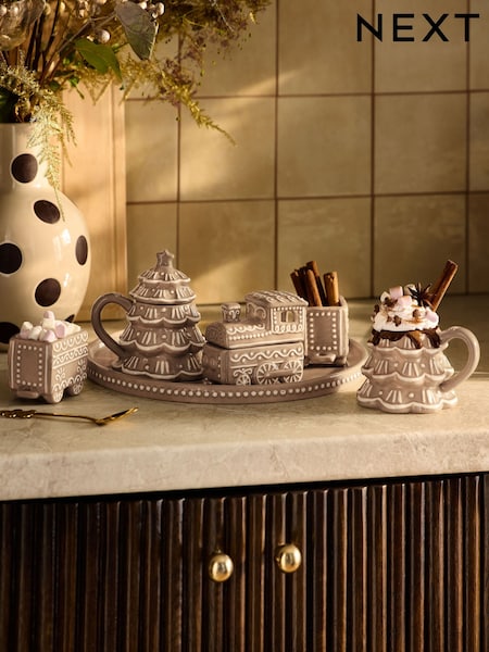 Gingerbread Hot Chocolate Station With Mugs