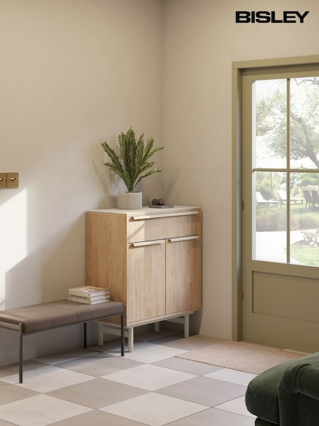 Bisley Chalk Finn 2 Door Sideboard With Drawer (W15504) | £565