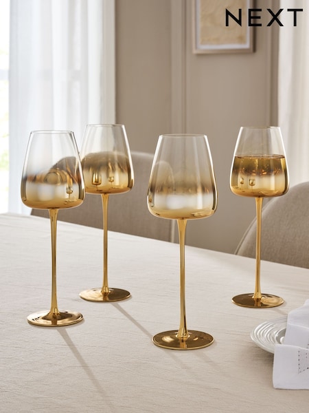Set Of 4 Tapered Wine Glasses