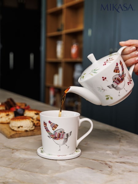 Mikasa Mixed Tipperlyhill Robin Fine China Teapot (W17775) | £30