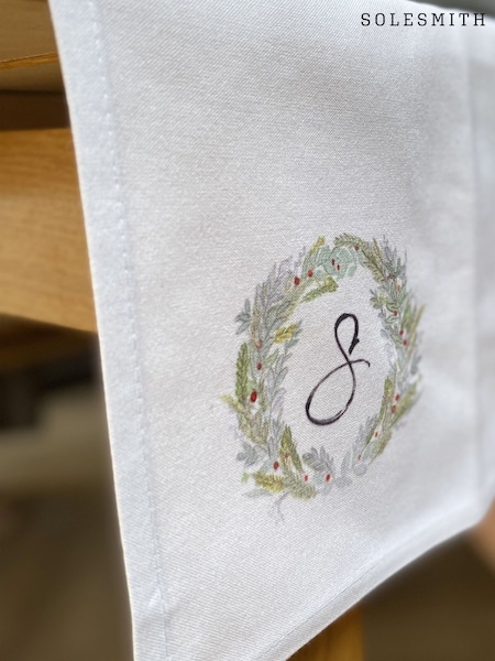 Solesmith Wreath Personalised Christmas Napkin (W17856) | £10