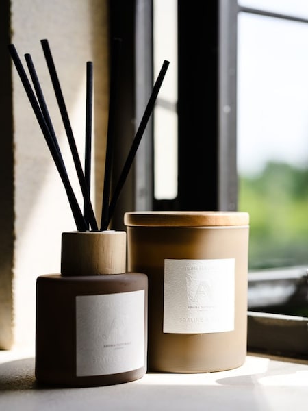 Aroma Naturals Brown Frosted Praline Birch Candle and Diffuser Gift Set (W19021) | £20