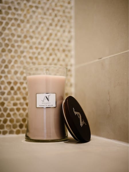 Aroma Naturals Stone Contemporary Bean Candle (W19045) | £25