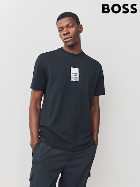 BOSS Black Regular Fit Graphic T-Shirt (W23125) | £69