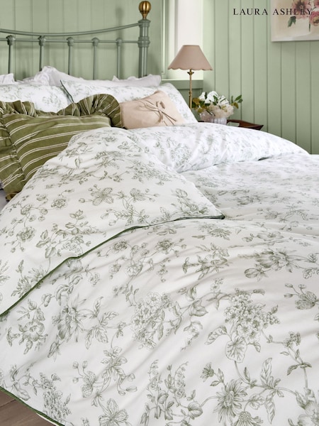 Laura Ashley Green Aneta Floral 100% Cotton Duvet Cover and Pillowcase Set (W23727) | £40 - £75
