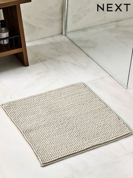 Natural Bobble Shower Mat (W24536) | £7