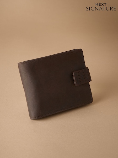Chocolate Brown Signature Leather Extra Capacity Wallet (W25988) | £30