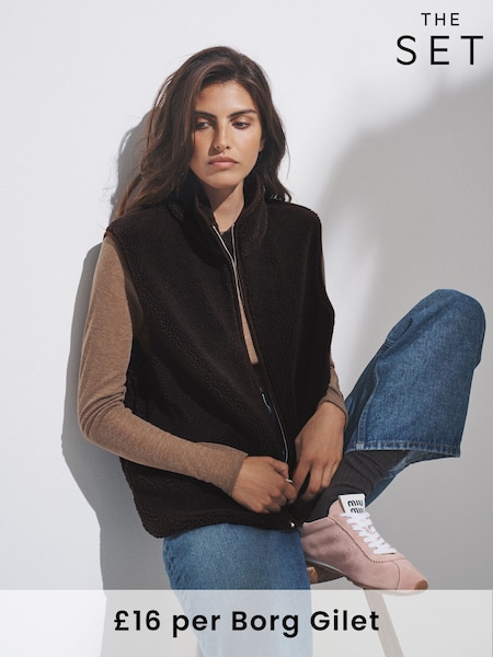 The Set Chocolate Brown/Cream 2 Pack Borg Zip Through Gilets (W28139) | £32