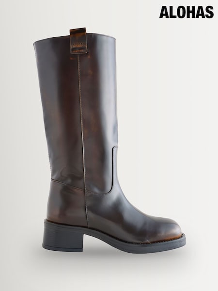 Brown Sajan Leather Boots (W29890) | £260