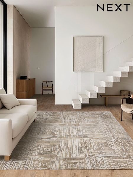 Beige Kuza Portrait Lustre Rug (W30622) | £79 - £559