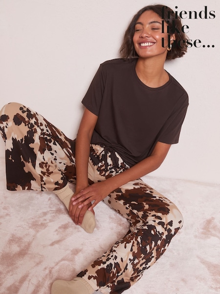 Friends Like These Cow Print Nightwear Set (W30882) | £22