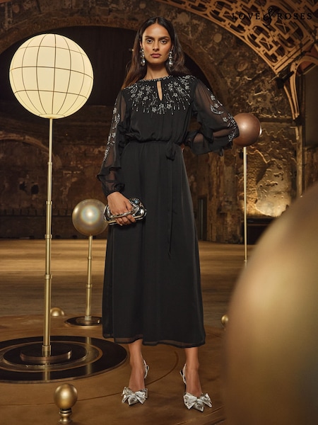 Love & Roses Black Star Embellished Long Sleeve Midi Dress (W31891) | £95