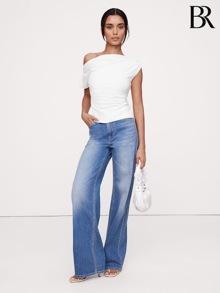 Banana Republic White Knit Off-Shoulder Top (W31914) | £90