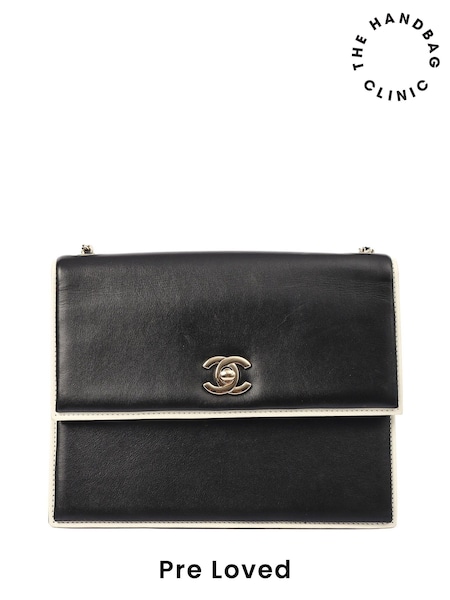CHANEL Flap Bag Shoulder Black Bag (W33302) | £2,895