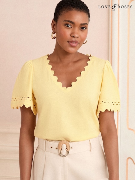 Love & Roses Buttermilk Yellow Scallop V-Neck T-Shirt (W33900) | £24