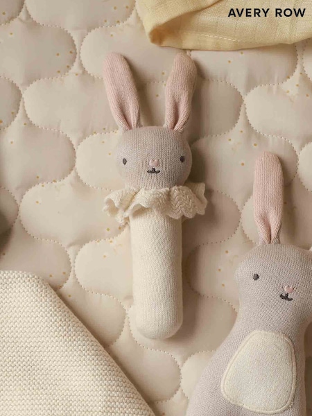 Avery Row Cream Rattle (W41144) | £20