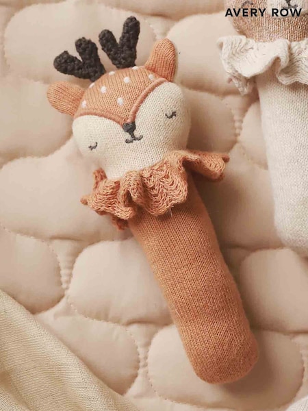 Avery Row Rust Rattle (W41158) | £20
