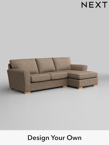Chunky Boucle Easy Clean/Mid Natural Michigan Ii (W42216) | £1,525