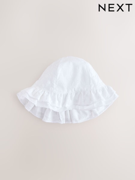 White Frill Baby Broderie Hat (0mths-2yrs) (W51137) | £7