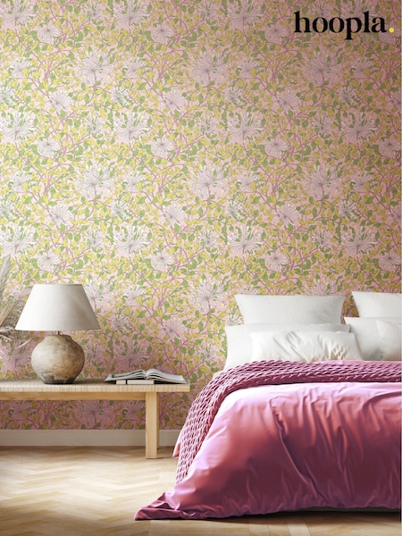Hoopla Walls Soft Pink Honeysuckle Leaf Trail 10M Wallpaper (W51216) | £45