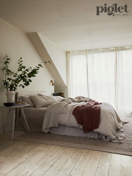 Piglet in Bed Oatmeal Duvet Cover (W51583) | £149 - £229