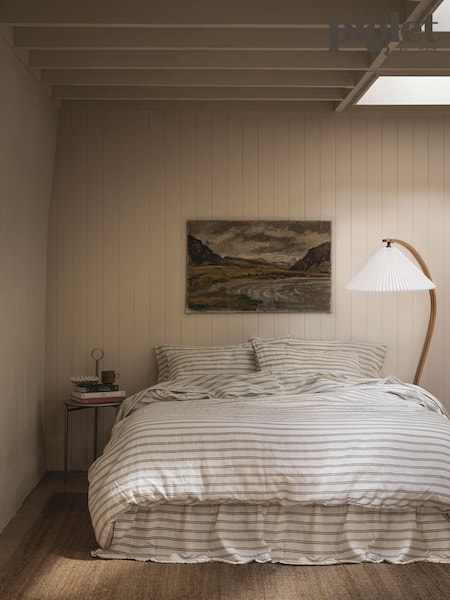 Piglet in Bed Ivory Atlantic Duvet Cover (W51618) | £139 - £209