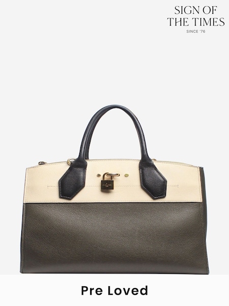 Louis Vuitton Green On My Side Top Handle Bag (W55462) | £3,450