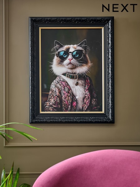 Ragdoll Cat Glamourous Dressed Animal Framed Wall Art (W56235) | £32