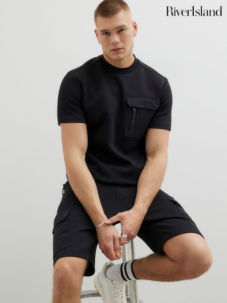 River Island Black Slim Fit Short Sleeve Pocket T-Shirt (W57285) | £28