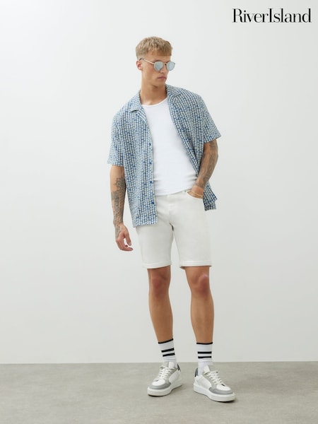 River Island White Slim Fit Denim Shorts (W57295) | £32