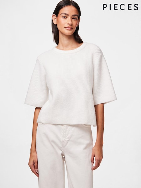 PIECES White Short Sleeve Round Neck Knitted Top (W59938) | £30
