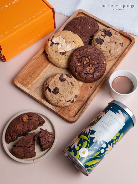 Cutter & Squidge Cookies and Hot Chocolate Gift Set (W63452) | £37